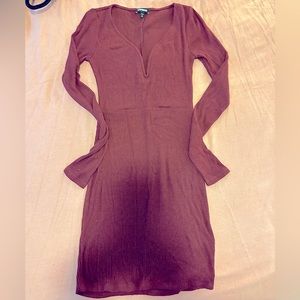 Deep V long sleeve knit